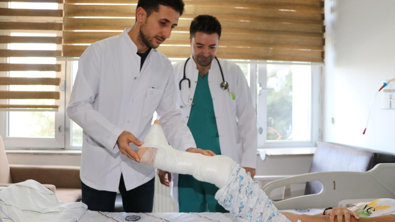 "Bacağı 15 santim kısa olsa da hastamız yürüyebilen bir uzva sahip"