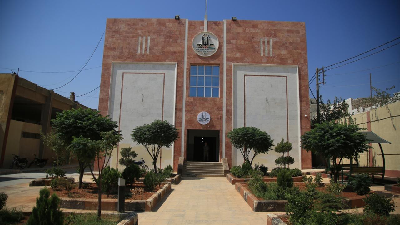 Çobanbey`de geleceğin doktorları yetiştiriliyor