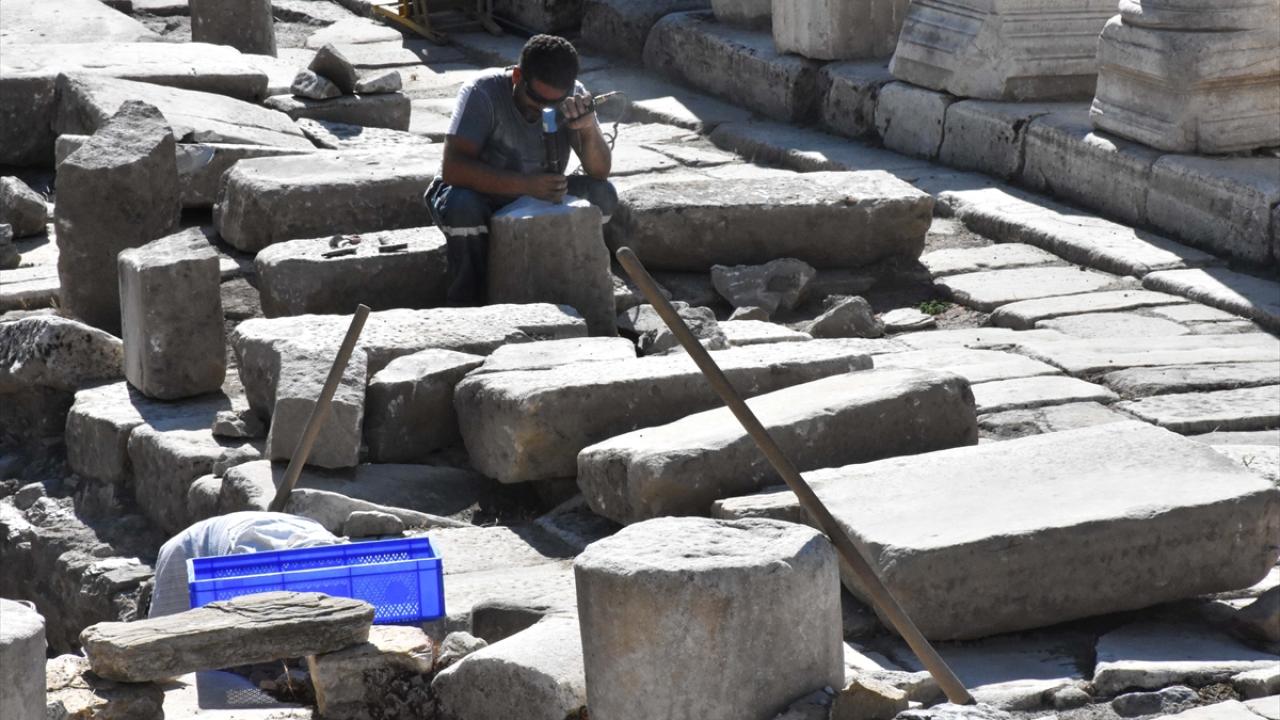 "2 bin 200 yıllık ve halen de çalışıyor"