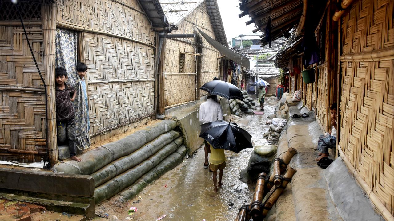Arakanlı Müslümanlar, Tayland ve Hindistan`a sığınmak zorunda kaldı