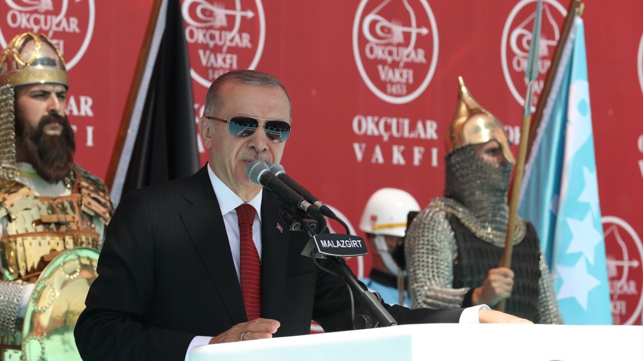 "Ecdadımızın izinde aynen yürüyeceği"