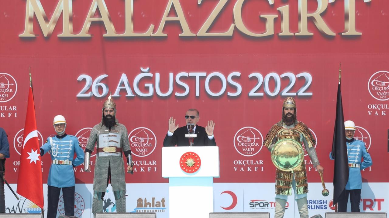 "Gelecek yüz yıl bizim medeniyetimizin asrı olacak"