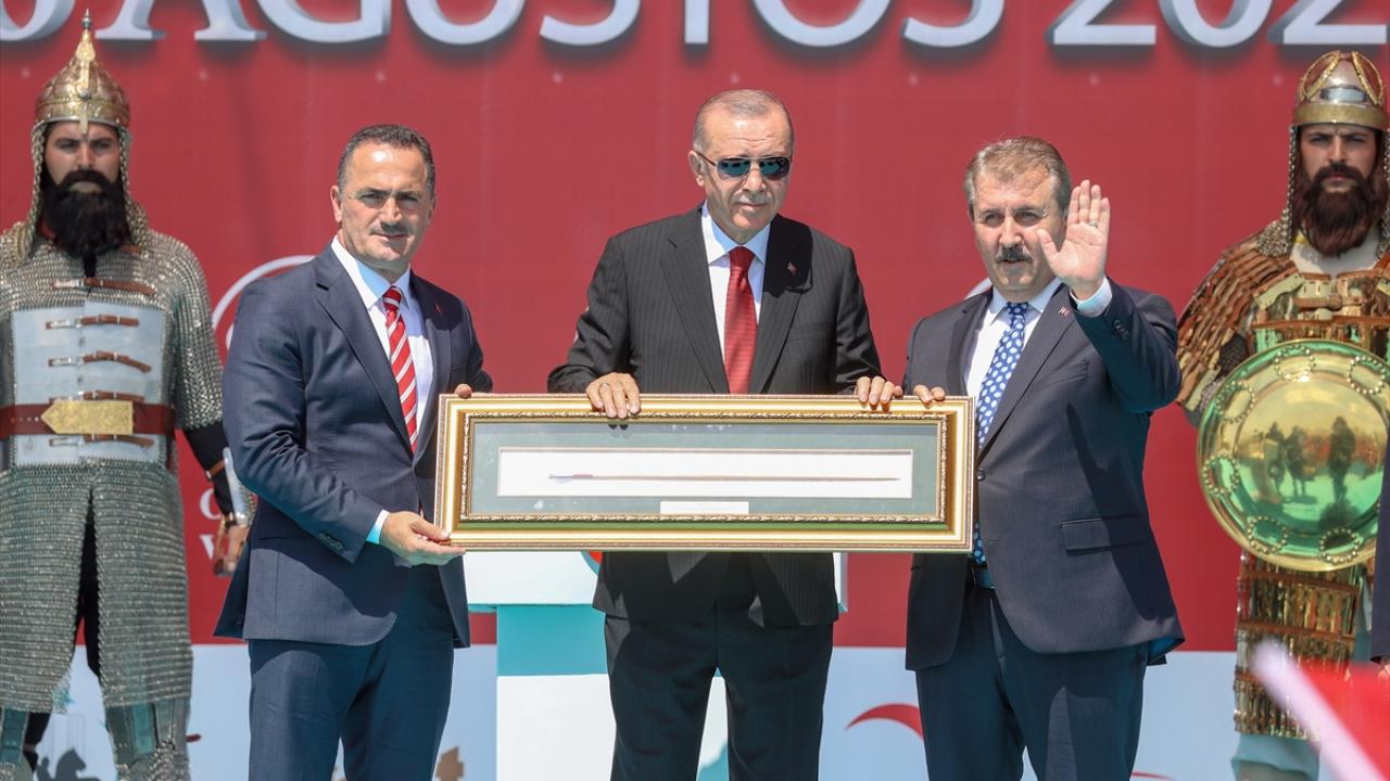 "Tüm İslam dünyasının, Müslümanların da bir zaferidir"