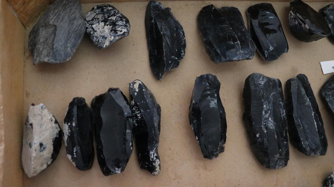 "Günümüzden 9 bin 600-9 bin 300 yıl öncesine tarihlendiğini bilmekteyiz"