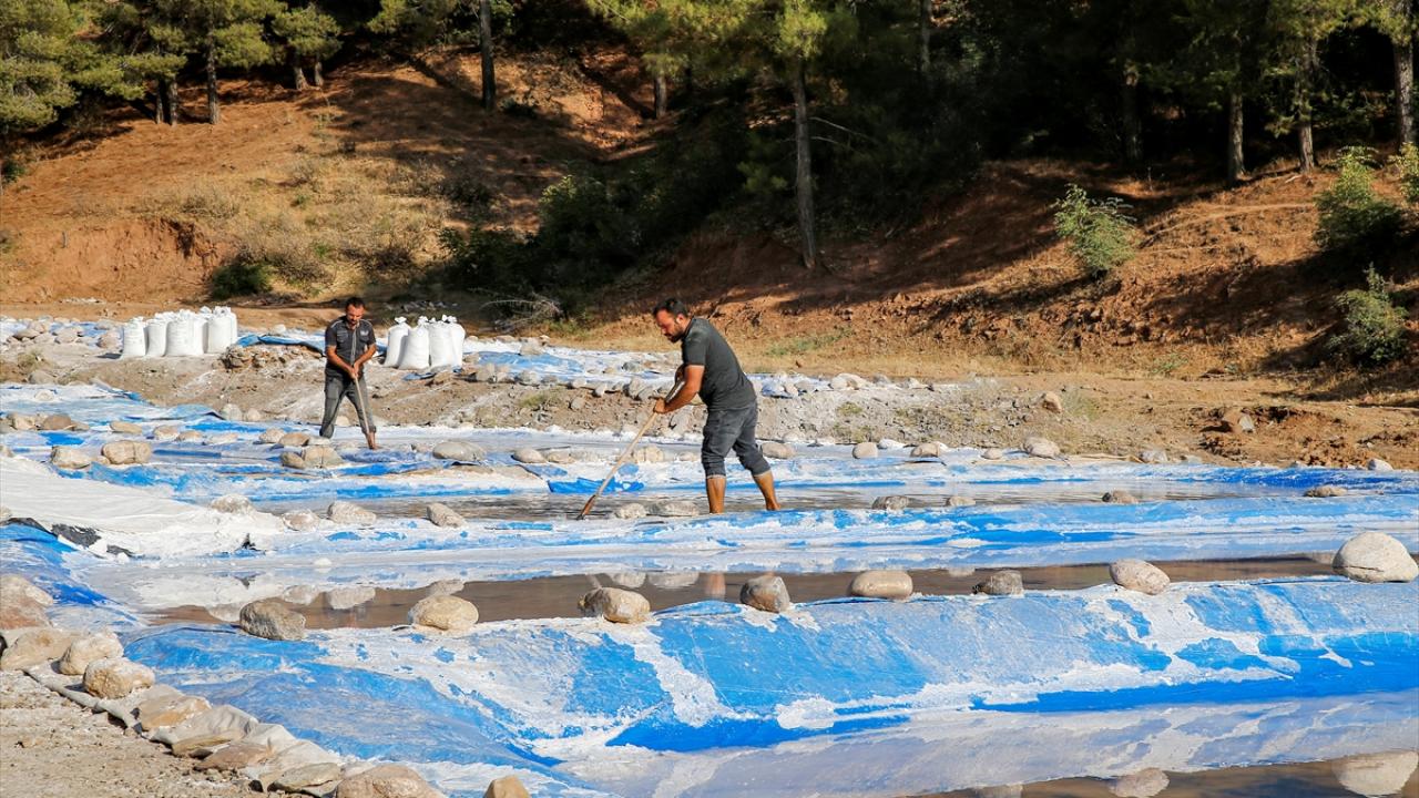 "Tuz olmasaydı mecburen gurbete gideceklerdi"