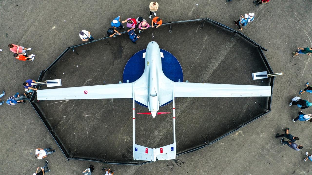 "Geliştirdiğimiz uçakları gördüm, hayran kaldım"