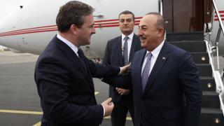 Bakan Çavuşoğlu Sırbistan’da
