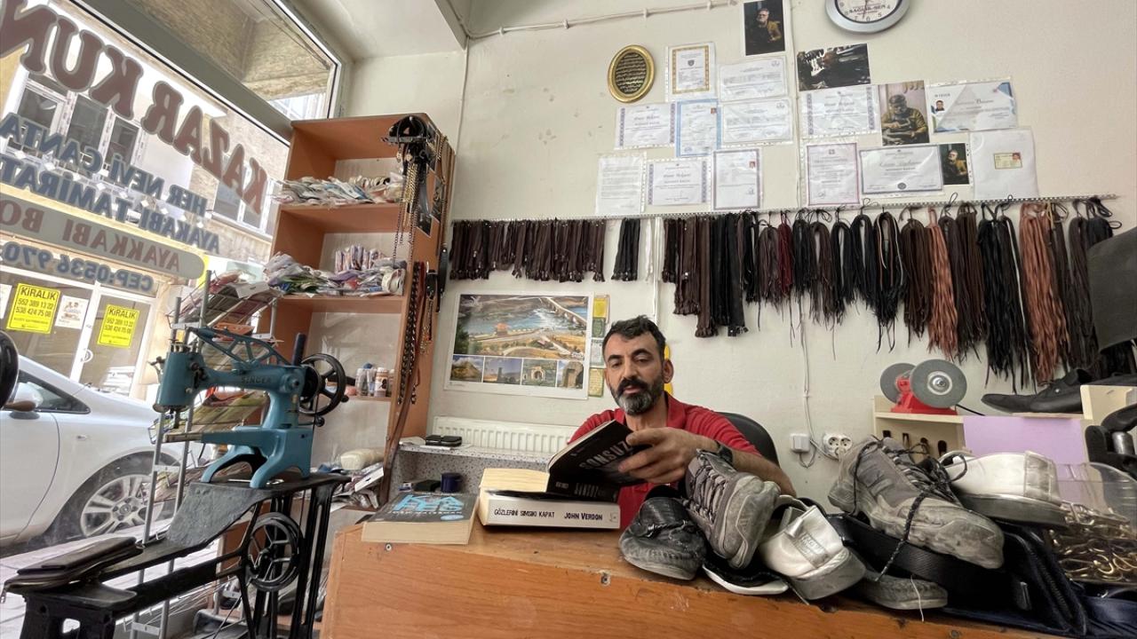 "Okuma aşkım devam ediyor"