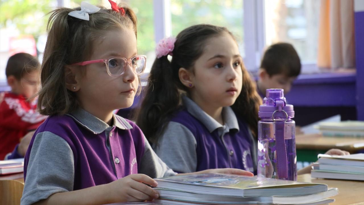 Sınıfta maske zorunlu değil