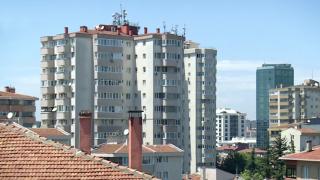 Ev sahibinin taahhütname oyunu: Kiracı tatildeyken evinden oldu