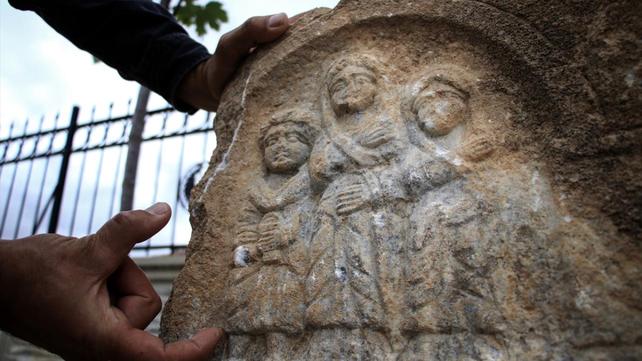 Laodikya Antik Kenti'nin kalıntıları "arkeopark"ta sergilenecek