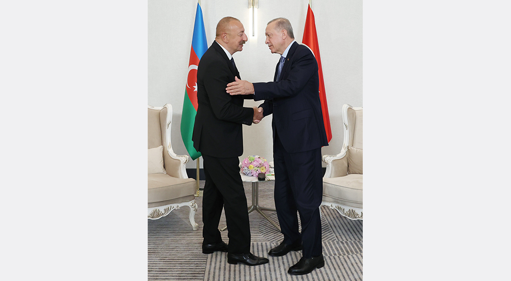 CUMHURBAŞKANI ERDOĞAN, ALİYEV İLE GÖRÜŞTÜ