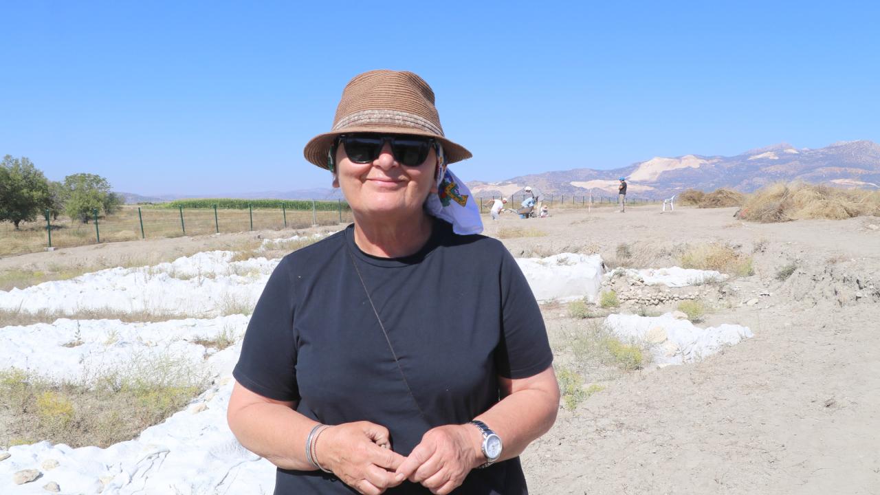 "M.Ö. 3100 dolaylarında kurulmuş bir yerleşmeyi kazıyoruz"