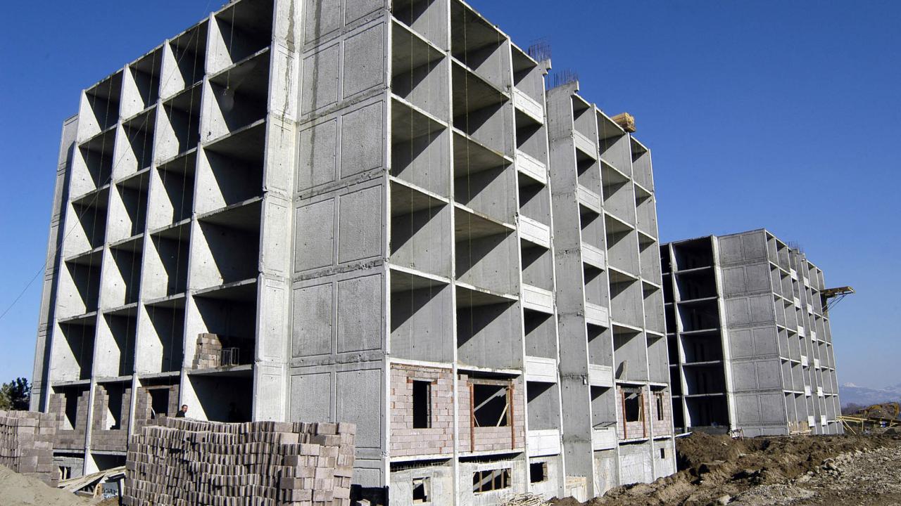 Soru: Adına kayıtlı `yapı kullanım belgesi` olanlar projelere başvurabilir mi?