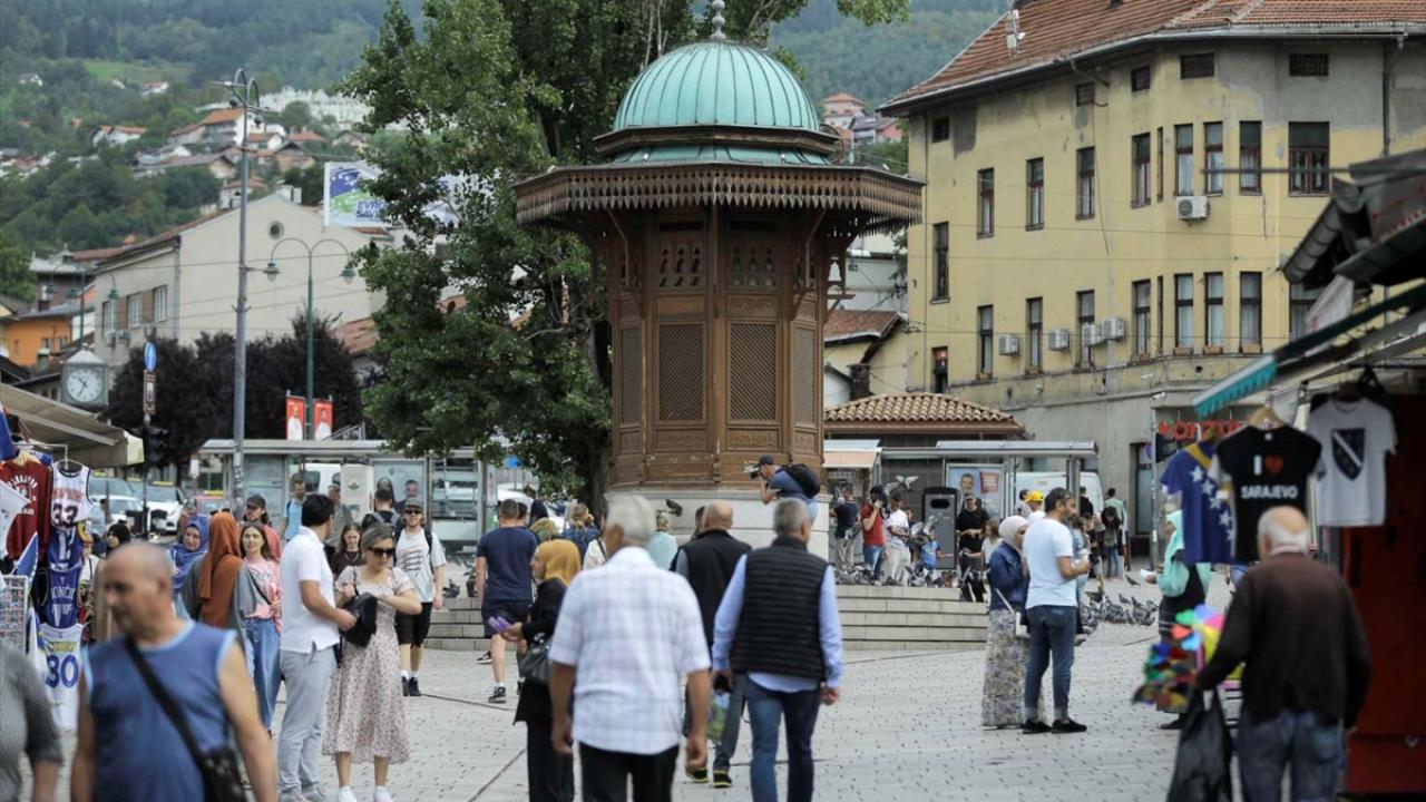 Bosnalı Sırp lider Dodik, Müslüman ve Hristiyanların bir arada yaşayamayacağını savundu