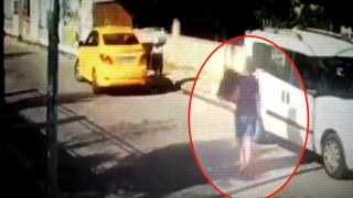 Satıcının dikkati kalpazanların oyununu bozdu