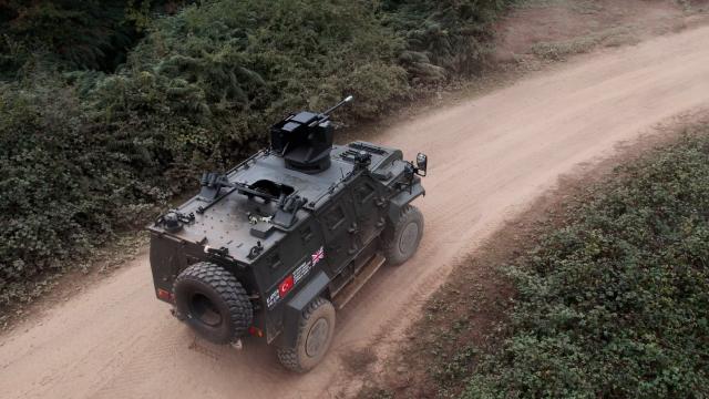 Güçlenen Türk zırhlısından İngilterede gövde gösterisi