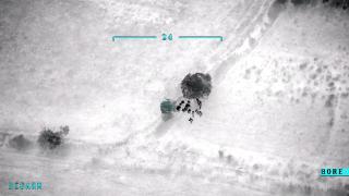 Sınırda İHA'lı göçmen operasyonunu TRT Haber görüntüledi