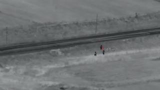 Menfeze patlayıcı tuzaklamaya çalışan teröristler güvenlik kamerasında