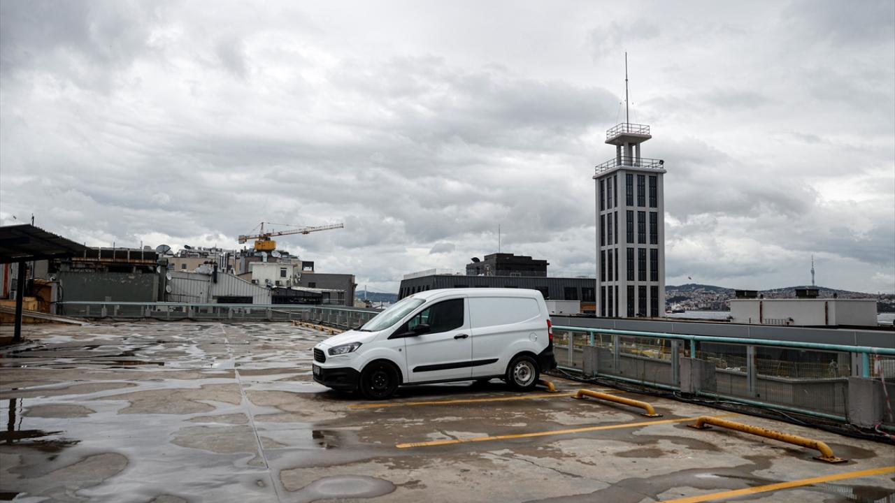 "Otopark alanı halka yönelik projede kullanılsın"