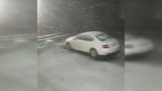 Ardahan'ın yüksek kesimlerine mevsimin ilk karı yağdı