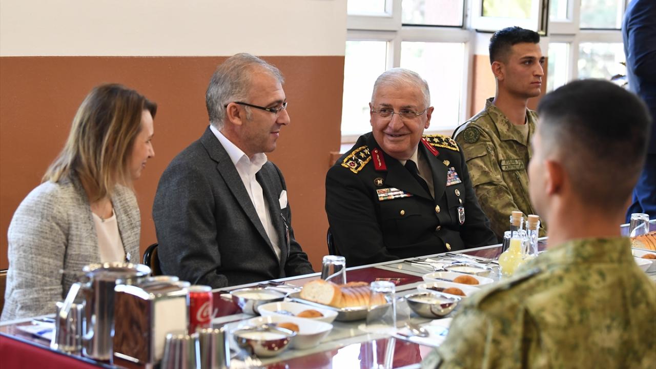 Diyalog masasına davet