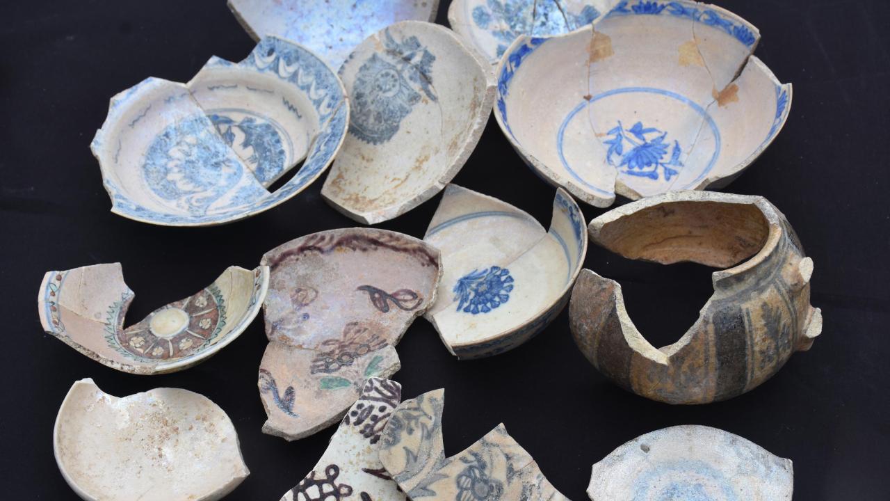 "Bazılarında imzalar bulunuyor"