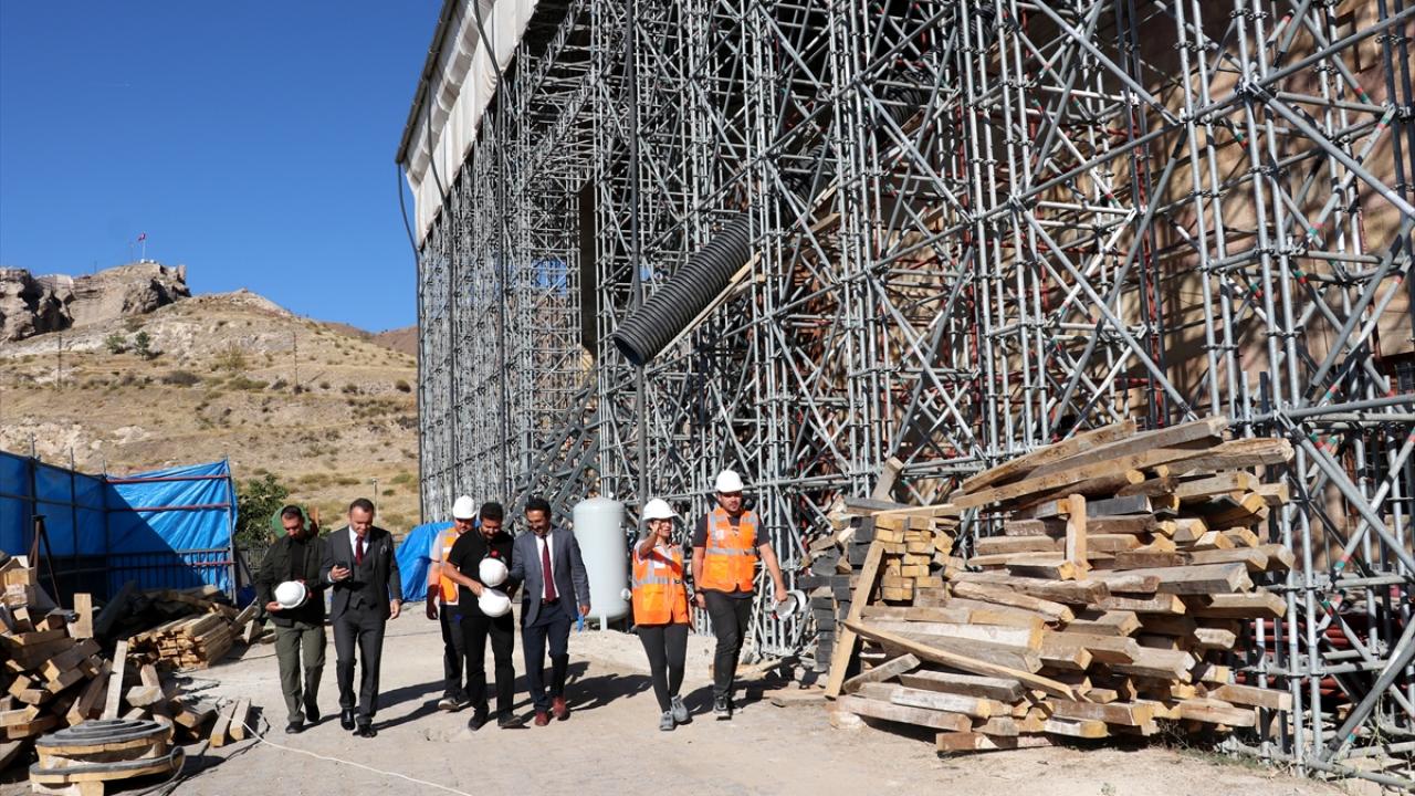 Endülüs Emevileri`nin şaheseri