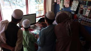 Afganistan'da yabancı dizi yasaklarına rağmen Türk dizileri izlenmeye devam ediyor