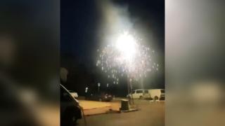 Elektrik kabloları bomba gibi patladı