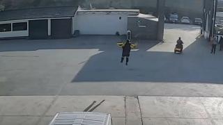 Bursa'da bir işçi mesaiye uçarak gitti