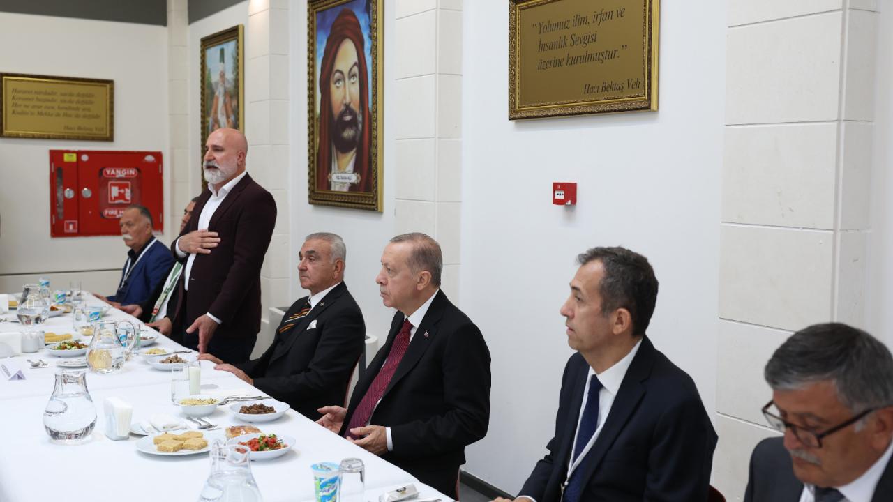 Cumhurbaşkanı Erdoğan`ın açıklamalarından öne çıkan başlıklar: