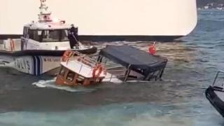 İstanbul'da küçük tekne battı