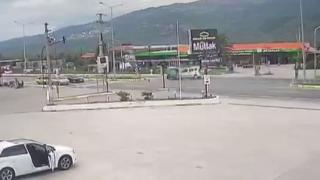 Balıkesir'de trafik kazası: 2'si polis 3 kişi yaralandı