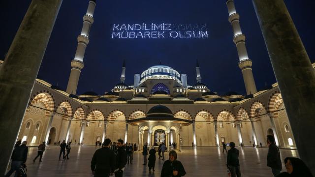 Mevlid Kandili bugün idrak edilecek haber görseli