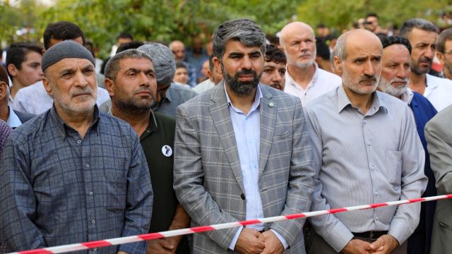 6-8 Ekim olaylarında katledilen Yasin Börü ve arkadaşları mezarı başında anıldı