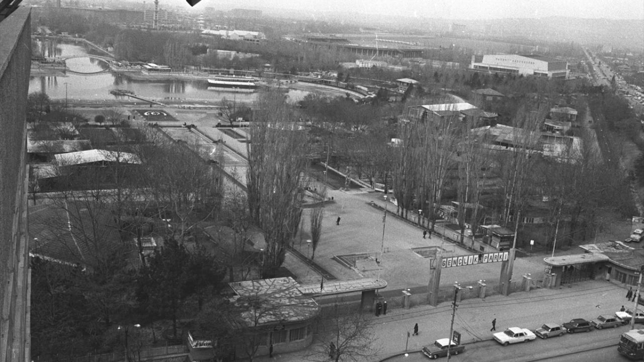 1973 yılında Gençlik Parkı`nın genel görünümü. (Arşiv)