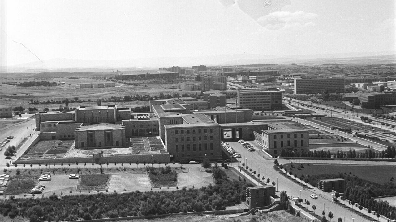 1960`lı yılların ortalarında TBMM`nin genel görünümü. (Arşiv)