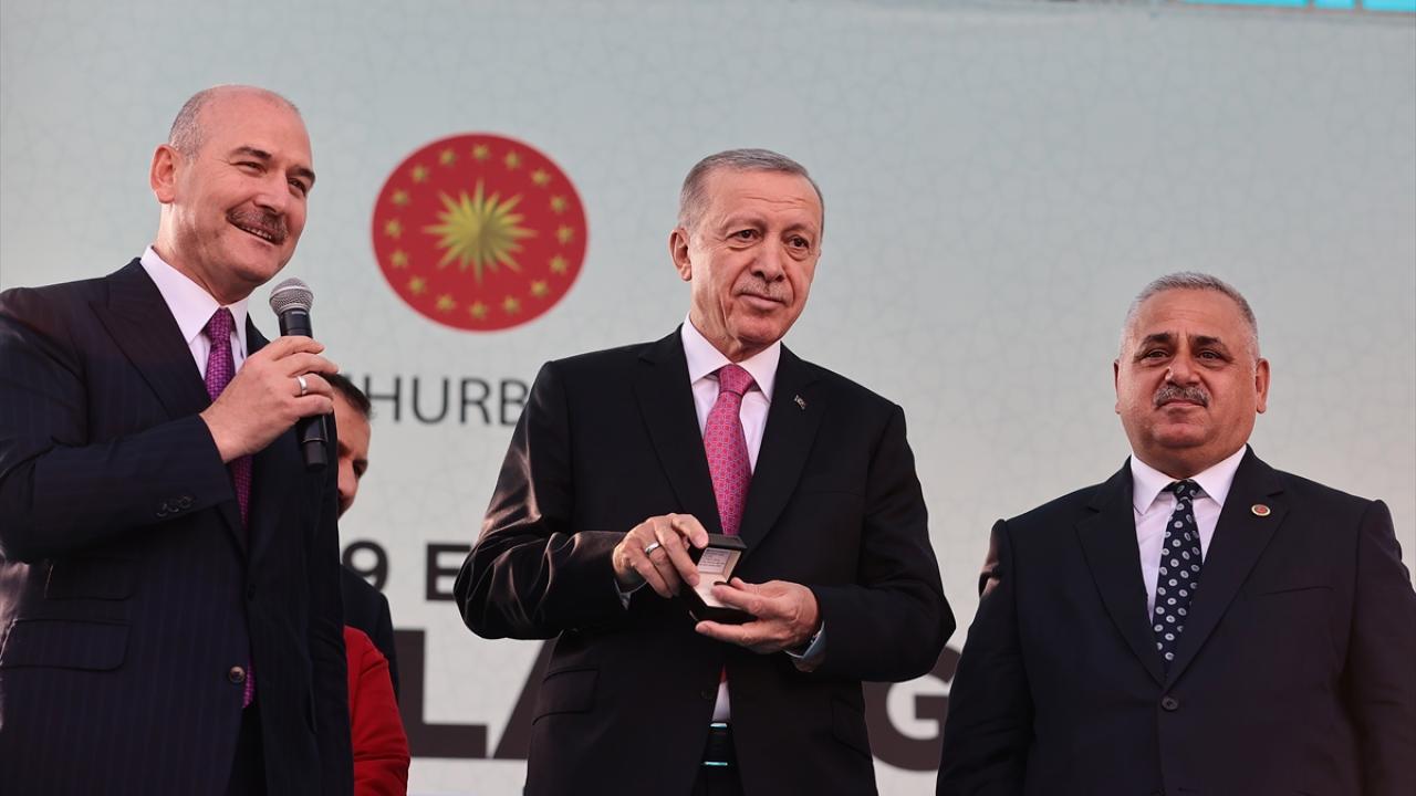 "Her biri adeta şölen havasında geçen toplam 52 ayrı buluşma gerçekleştirdik"