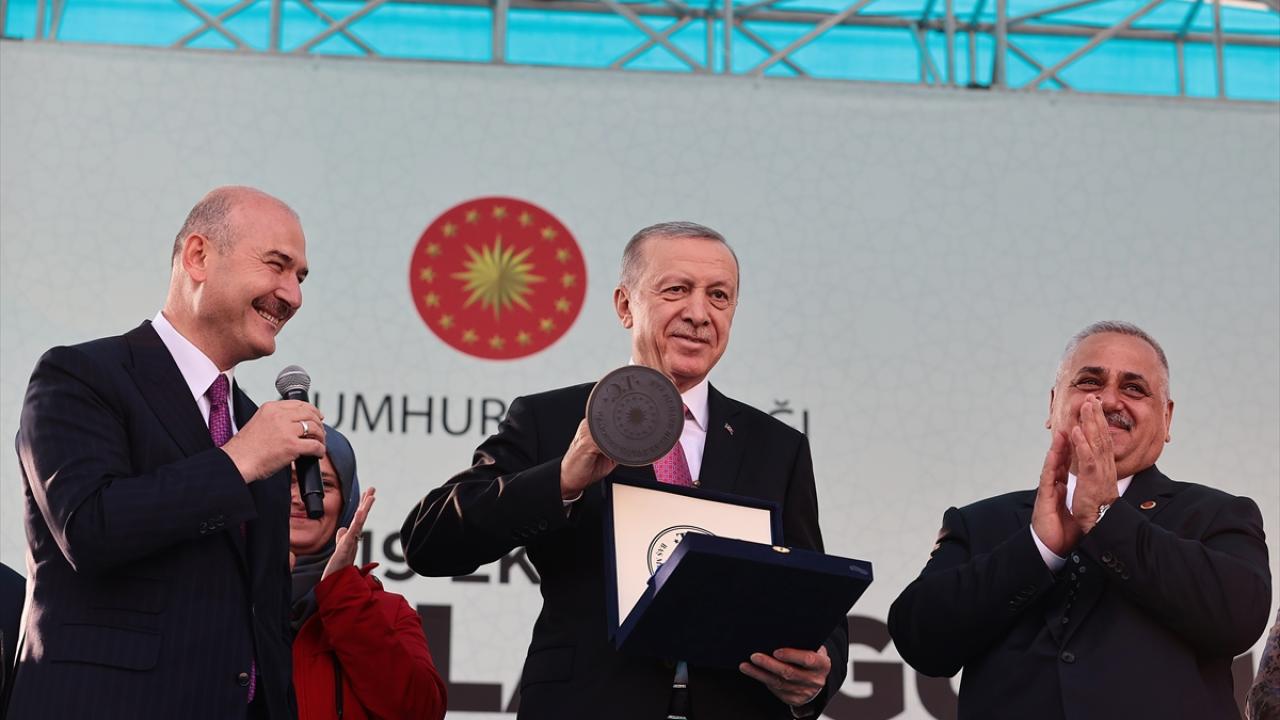 "Sizler bu kardeşinizi Cumhurbaşkanı yaptınız"