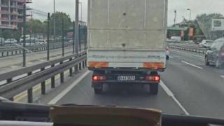 Hasta taşıyan ambulansa yol vermedi