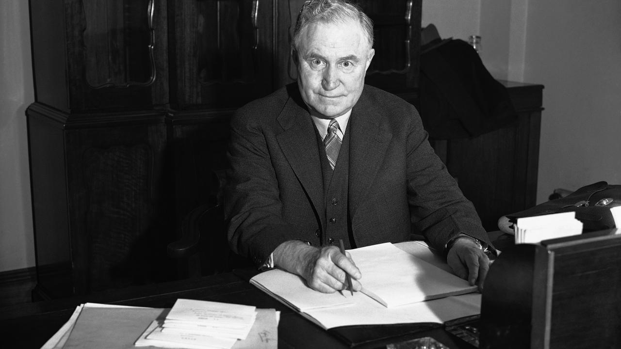 Earle Page (7 Nisan - 26 Nisan 1939)