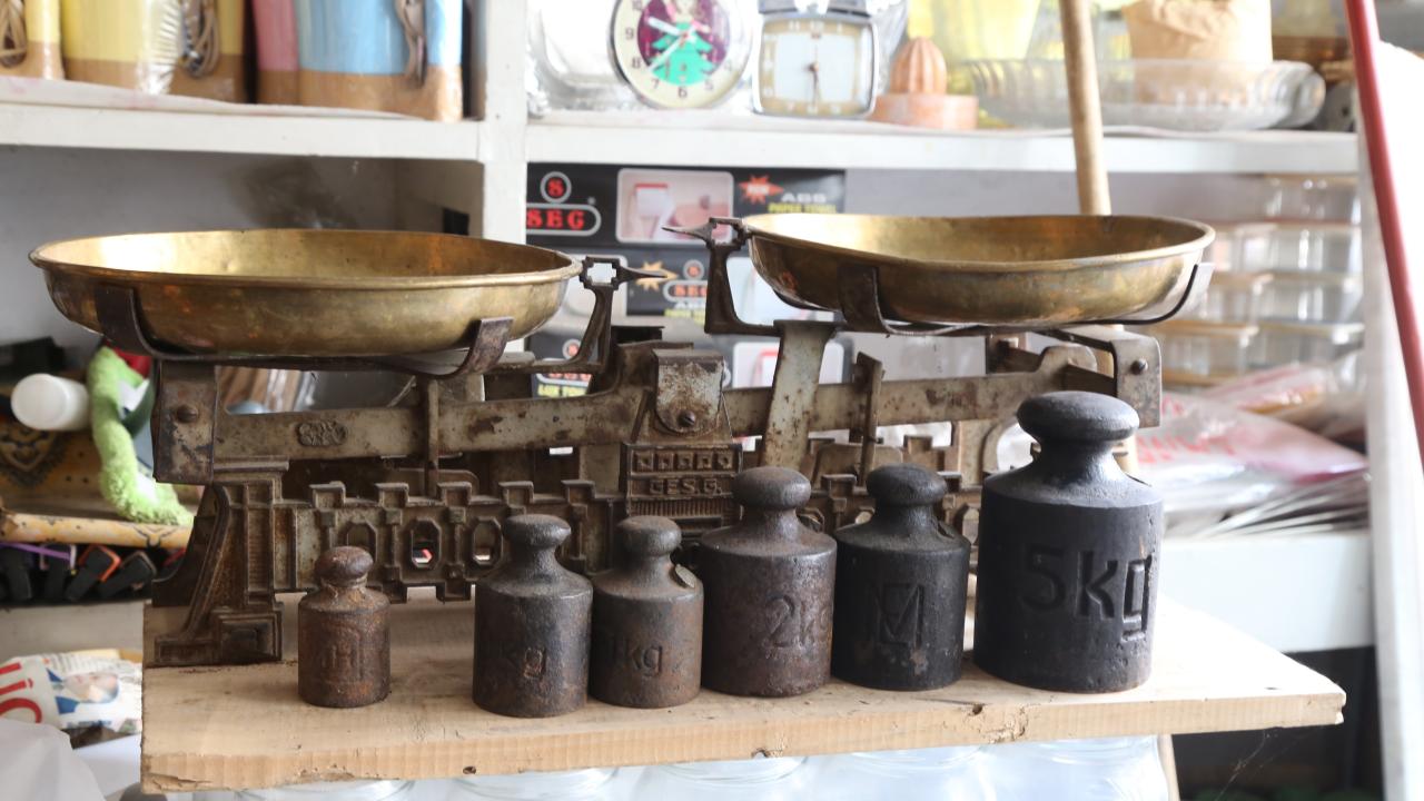 "Ürünlerin çoğu piyasadan kalktı, fabrikaları da yok"