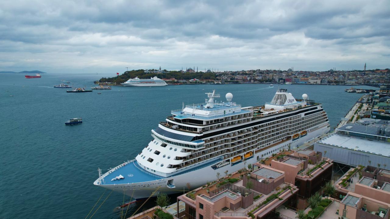 "Galataport İstanbul’u parmakla gösteriyor, örnek alıyor"