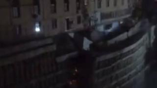 Küçükçekmece'de konut şantiyesinde istinat duvarı çöktü