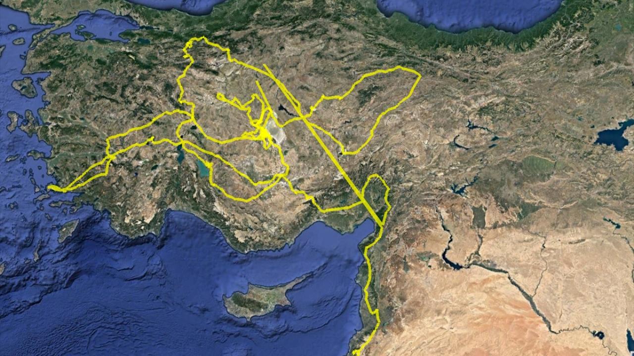 Saatte 60 kilometre hızda, 2 bin metre yüksekte uçmuş