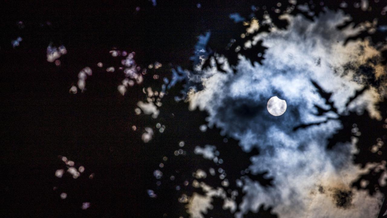 PARÇALI GÜNEŞ TUTULMASI SIRASINDA NE OLUR?