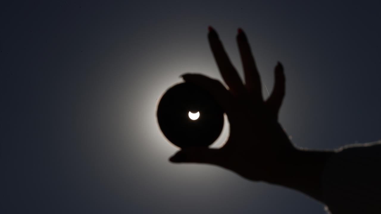 Türkiye`den de izlendi