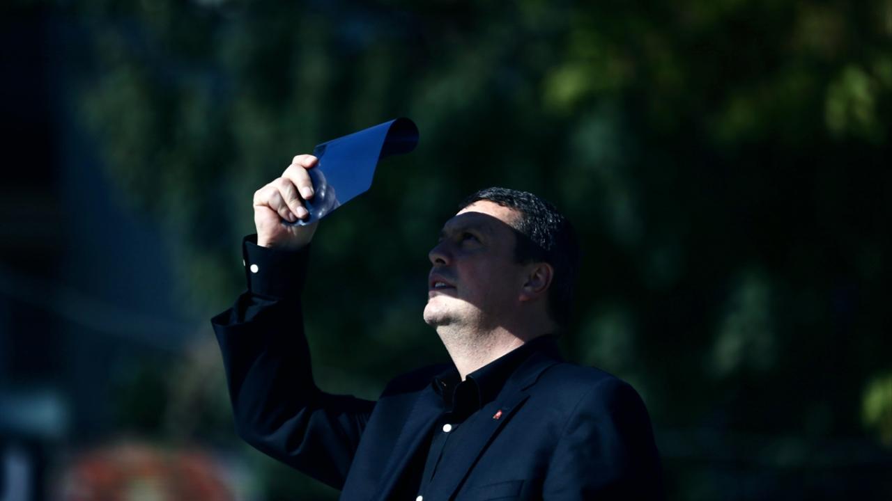 Düzce`de güneş tutulması gözlemlendi