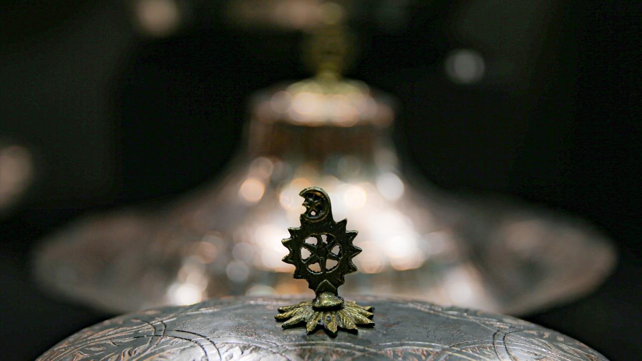 "Her bir alanda kitap yazılacak miktarda tarihi eseri toplamış bulunuyoruz"